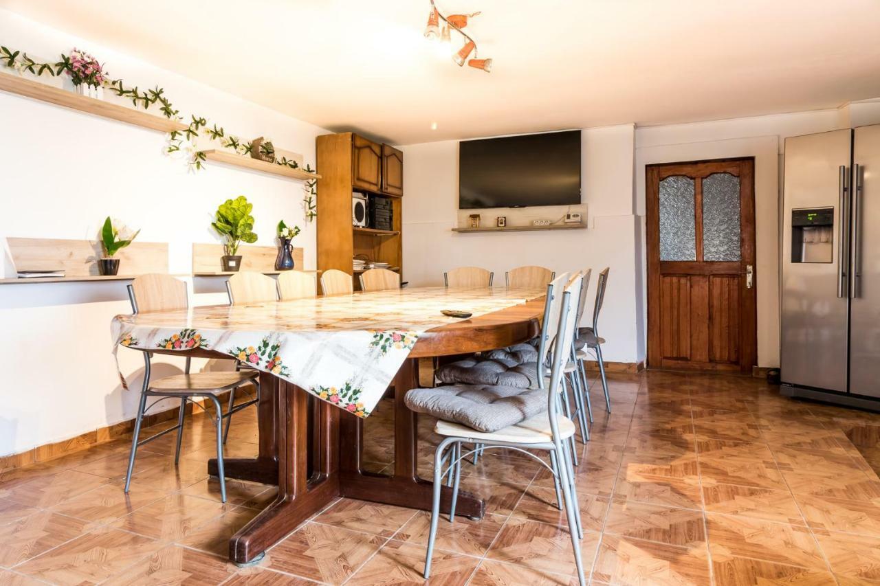 Casa de vacanta Jeny Novaci Străini Exterior foto